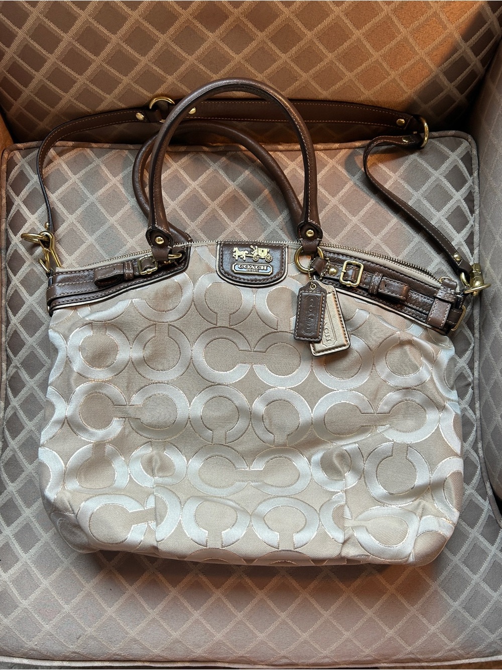 Coach Y2K Signature Canvas Bag Madison Op Art Lindsey